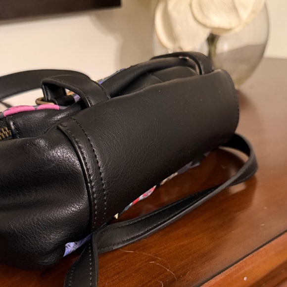 Desigual Black Bag with Vibrant Multicolor Design - Picture 7 of 7